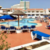 Отель Studio at popular Garden City complex, heated pool - close to beach, фото 15