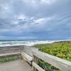 Отель South Hutchinson Island Cottage w/ Beach Access!, фото 7