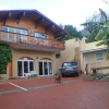 Отель Charming Lodge in City Bowl, Close Enough to the Action but Peaceful and Quiet, фото 18