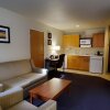 Отель Comfort Inn & Suites в Бэнде
