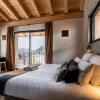 Отель NELCOTE - Design and luxury chalet with hot tub, фото 27