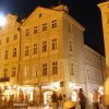 Отель Old Town Square Hotel в Праге