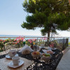 Отель Apartment Immersed in a Large Garden Park Residence Cicladi, фото 13