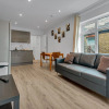 Отель Charming 2-bed Apartment in South West London, фото 6