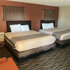 Отель Westbridge Inn & Suites, фото 7