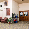 Отель Colby Inn and Suites, фото 2