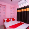 Отель OYO Flagship 808360 Star Guest House, фото 6