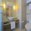 Отель Holiday Inn Express Semarang Simpang Lima, an IHG Hotel, фото 10
