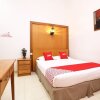 Отель OYO 89523 Villa Sri Mayang, фото 6