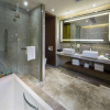 Отель Hilton Garden Inn Zhongshan Guzhen, фото 8