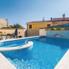 Отель Awesome Home in Vodnjan With Wifi and 6 Bedrooms, фото 15