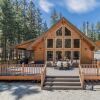 Отель Getaway Moose 3 Bedroom Home by NW Comfy Cabins by RedAwning, фото 16