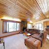 Отель 4BR South Lake Tahoe Multi Level House by RedAwning, фото 2
