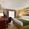 Отель Country Inn & Suites by Radisson, Marion, OH, фото 3