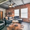 Отель Sleek, Modern Loft in Downtown Springfield!, фото 13