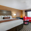 Отель Westbridge Inn and Suites, фото 5