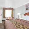 Отель Days Inn by Wyndham Los Angeles LAX/Redondo/Manhattan Beach, фото 4