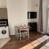 Отель Spacious 2-bed Apartment With Free Parking, фото 14