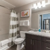 Отель East DT Houston Getaway Near Parks and Restaurants, фото 6
