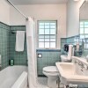 Отель Chic Lexington Apartment: 5 Mi to Keeneland!, фото 7