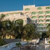 Отель DoubleTree by Hilton Hotel Dar es Salaam - Oyster Bay в Дар-эс-Саламе