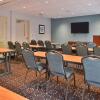 Отель Hampton Inn & Suites Newport News (Oyster Point), фото 16