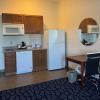 Отель Days Inn & Suites by Wyndham Columbus NE, фото 14