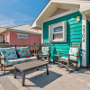 Отель Chele's Bayside Cottage - 2304 Island Shores Dr 4 Bedroom Home by RedAwning, фото 25