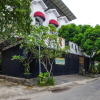Отель SUPER OYO 91627 Wika Wiki Homestay, фото 1