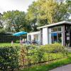 Отель Comfy Chalet in a Holiday Park Near De Veluwe, фото 20