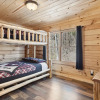 Отель Mystic Cabin 3 Bedroom Cabin by RedAwning, фото 6