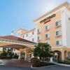 Отель Courtyard by Marriott Fort Myers I-75/Gulf Coast Town Center в Сан-Карлос-Парк