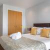 Отель London In 15 Mins! Stylish Apartment Near Heathrow, фото 3