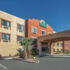 Отель La Quinta Inn & Suites by Wyndham NW Tucson Marana в Тусоне