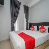 Отель OYO 1763 Dinda Residence Syariah, фото 10