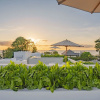 Отель Palm Grove Villas & Hotel, фото 14