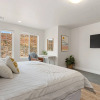 Отель Modern Oasis 5 Bedroom Townhouse, фото 15