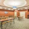 Отель La Quinta Inn & Suites by Wyndham Allen at The Village, фото 12