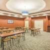 Отель La Quinta Inn & Suites by Wyndham Allen at The Village, фото 19