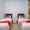 Отель Kartini by OYO Rooms, фото 1