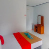 Отель RedDoorz @ Geopark Ciletuh Sukabumi, фото 9