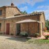 Отель Serene Farmhouse in Proceno With Swimming Pool, фото 1