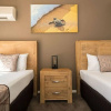 Отель Beach Haven Executive Apartments, фото 2