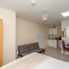 Отель Newly Refurbished Studio, 20 Mins to London Bridge, фото 2