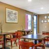 Отель Econo Lodge Inn & Suites Fort Rucker, фото 8