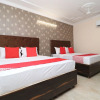 Отель OYO 37351 Hotel Krishna Royal, фото 15