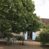 Отель Gite Chaleureux Dans Un Ancien Corps de Ferme Avec Wifi, Cheminee Et Grand Jardin a Chateaudun - Fr-, фото 7