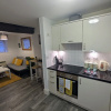 Отель Cosy Riverside Apartment - Woodsmill Quay Free Parking, фото 4