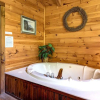 Отель Fawn Cabin by Jackson Mountain Rentals, фото 9