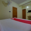 Отель OYO 11935 White Cloud Guest House, фото 24